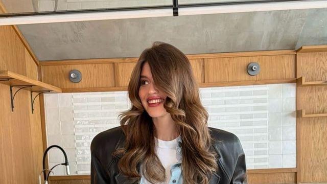 청바지에 가죽 자켓 패션은 지금이 제철입니다