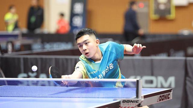 '월반' 중학생 이승수, 종별탁구선수권 고등부 단식 정상