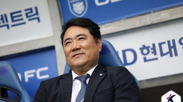 [K리그1 포인트] 명확한 틀과 정확한 역할 부여...김현석 감독이 바꾼 울산, '가장 큰 숙제' 안정화 성공