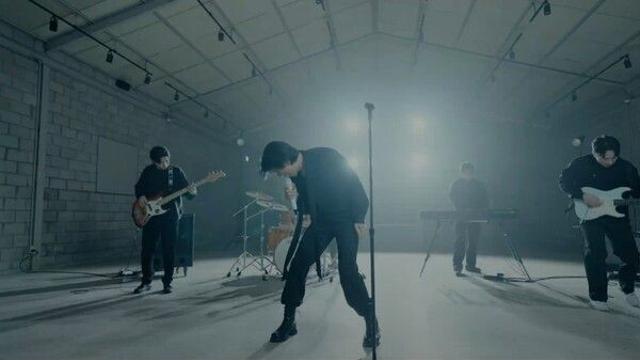 김남길, 로코베리 손잡고 16년 만에 '가수 본능' 부활…26일 신곡 발매