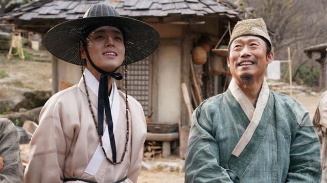 1500만 돌파하더니... '왕사남' 영화관 밖 이곳까지 점령, 1위 또 올랐다