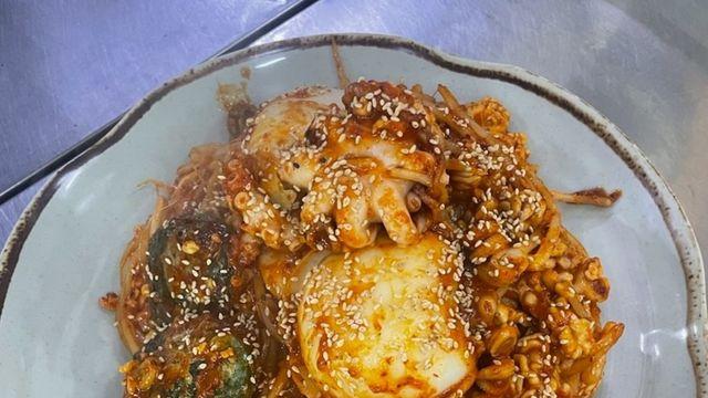 벚꽃놀이 축제 군항제 가기 전 알아야 할 창원 맛집 4