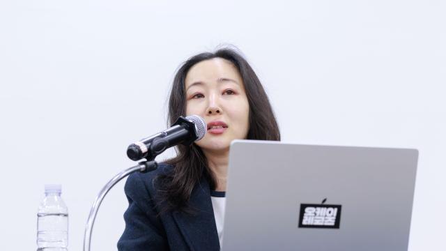 '430억대 손배 소송' 다니엘·민희진 