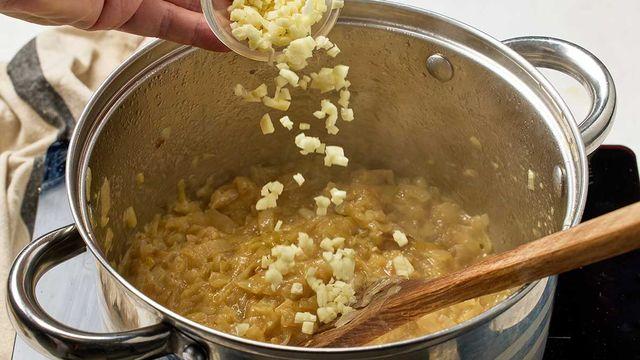 “한국인 90%가 매일 먹는데…“ 알고 보니 설사를 유발하는 ‘식재료’