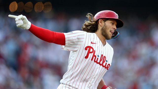 MLB 필라델피아 내야수 앨릭 봄, 부모 고소…'수백만 달러 유용'