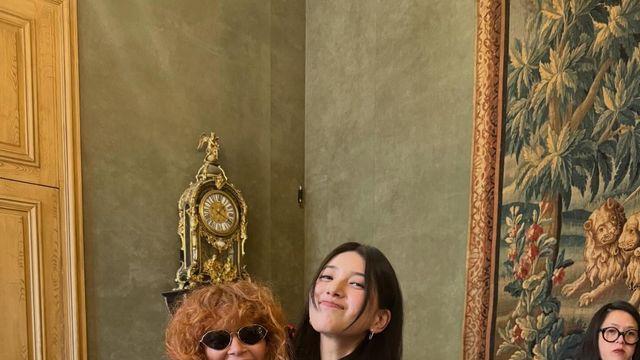 수지·고윤정·윤아가 선택한 봄의 정답, 블랙 백