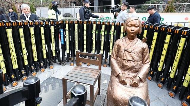 위안부 피해자 1분 별세...생존자 5명, 일본은 여전히 사과 없다