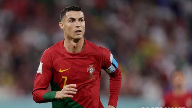 ‘그래도 아직은 호날두’ 포르투갈 유효슈팅 2회 빈공에 사무치게 그리워지는 이름