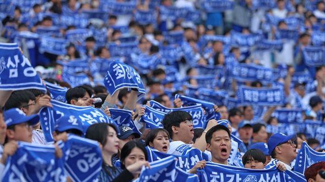 '10만 관중' 몰린 프로야구 개막전... 롯데는 시범경기 기세 그대로