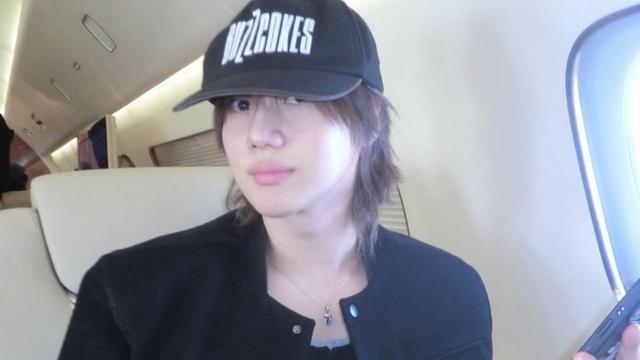 태민, 성형설 터지자 바로 셀카…“달라졌나” 반응 정면돌파 [SD셀픽]