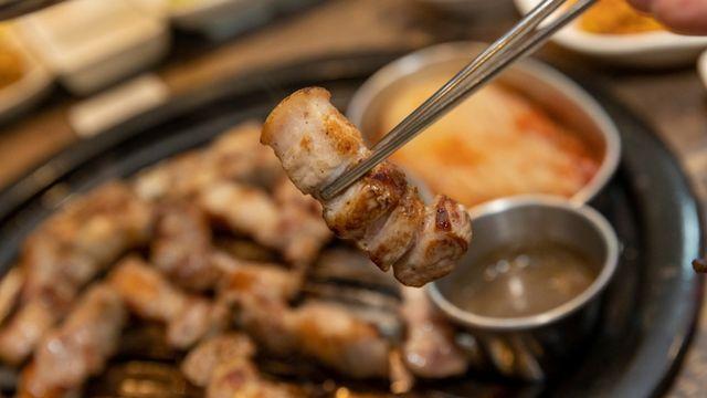 “입가심인 줄 알았는데”… 삼겹살 뒤에 마시면 '독' 되는 의외의 음료