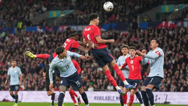 “월드컵 우승” 외치는 일본 만날 ‘축구종가’ 잉글랜드, 우루과이전 직후 스쿼드 축소…부카요 사카, 데클란 라이스 부상 의심, 아스널은 통곡