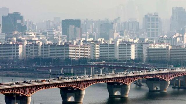 강남 내려가고 ‘이 지역’ 올랐다… 서울 아파트 가격 양극화 역대 최고