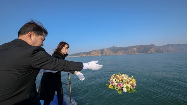 보훈부, 백령도 천안함 피격 해상헌화에 차관 첫 파견