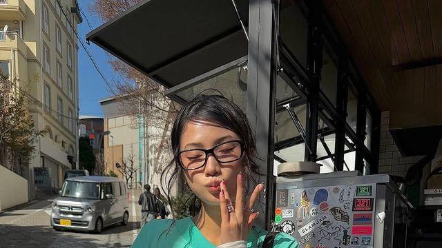 티셔츠에 청바지, 기본템도 이렇게 입으면 달라집니다