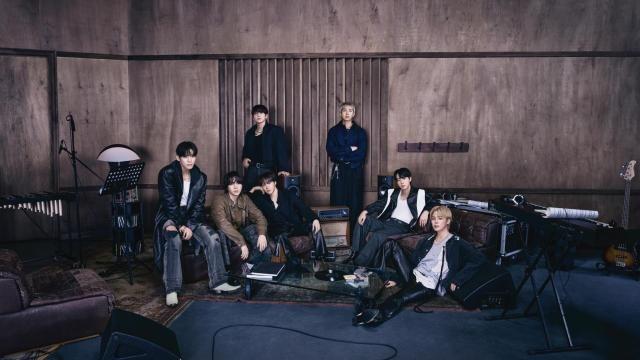 방탄소년단 '스윔', 美 빌보드 '핫 100' 정상…