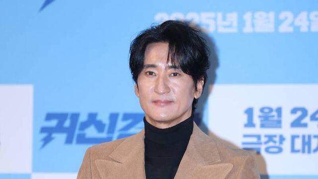 신현준표 1인 2역 코미디…‘현상수배’ 6월 개봉 [공식]