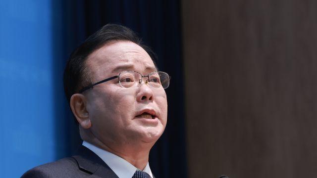 [속보] 김부겸, 대구시장 출마 선언…“대구가 앞장서 국민의힘 버려야”