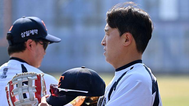 '2618안타' 리빙 레전드 사흘 만에 사라졌다…