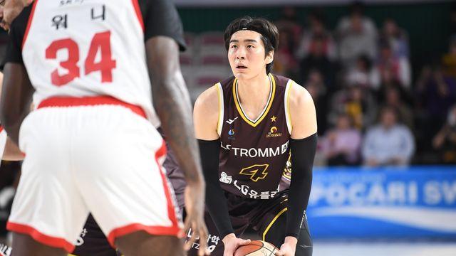 “홍석이가 해줘야 한다” 조상현 감독이 오매불망 기다린 양홍석 6R서 본격 존재감 과시…2연속 챔프 도전 LG 마지막 퍼즐까지 완성되나