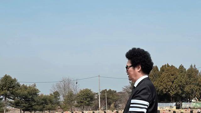 윤택, 父 떠나는 길에 벚꽃 폈다…“편안히 쉬세요 아빠”