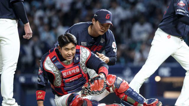 시범경기 반짝이었나...유강남, 다시 가라앉은 '공격 본능'
