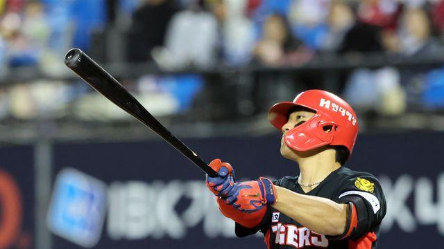 '아쉽다! 홍창기가 못 잡았더라면' KIA 김도영 안타+2루타+홈런 펑펑 [IS 스타]