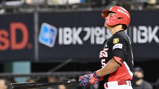 '3안타+1홈런' 김도영, 본격 부활 다짐…