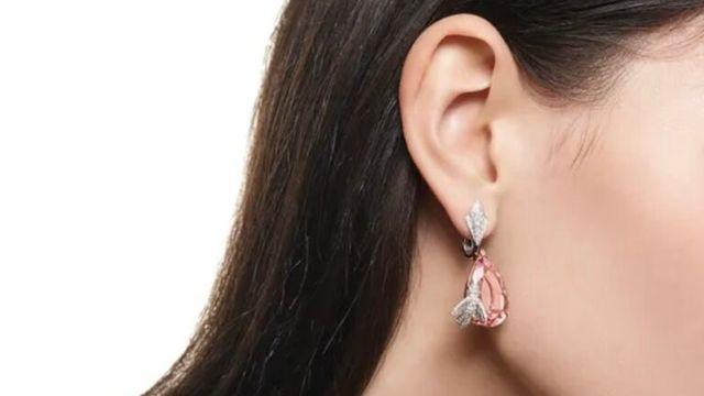 퍼스널 컬러로 찾는 워치와 주얼리, 피부톤에 어울리는 컬러스톤 가이드