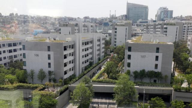 1996년생 매수자, 156억 아파트 전액 현금 거래…부동산 시장 ‘충격’