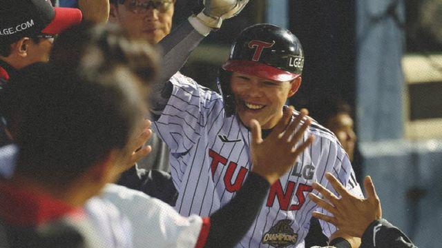 '문성주 2타점 결승타' LG, 롯데에 역전승...5연속 위닝시리즈