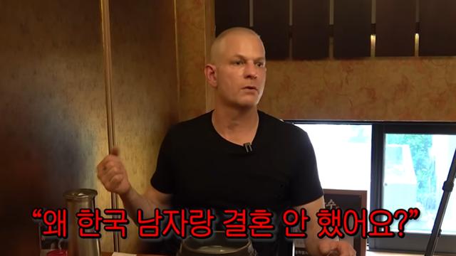 전소미 父 “왜 한국 남자 안 만나냐고”…혼인신고 때 충격 발언