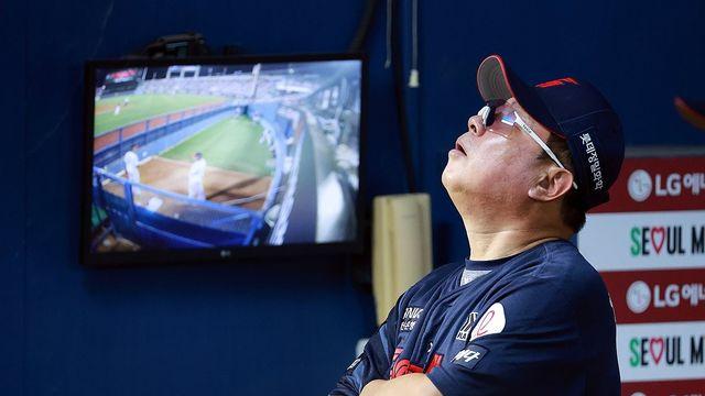 이정후 15안타 vs 日 배드민턴 스타 추락, 왜?