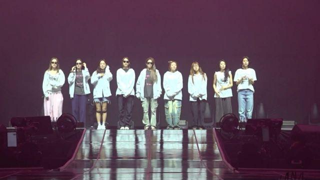 아이오아이, 10주년 콘서트 눈물바다 