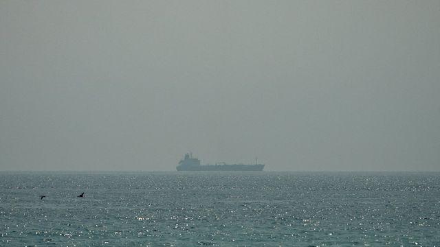 美, 이란의 호르무즈 상선 공격에 보복공습…종전합의 흔들리나(종합)