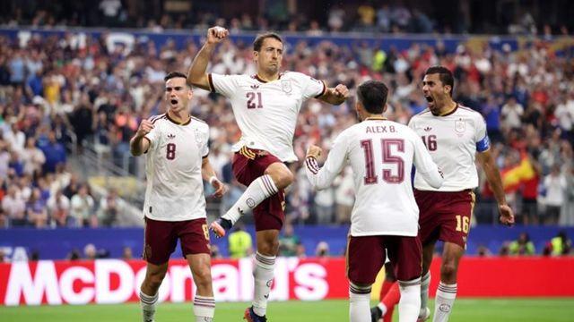 우승 후보 1순위 프랑스 무너졌다…스페인, 16년 만에 월드컵 결승행