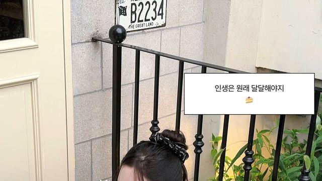 ‘박성광♥’ 이솔이, 이혼설 겪었는데…큰 꽃다발 안고 환한 미소 “잘 참았오” [IS하이컷]