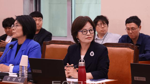 홍명보 前 감독, 자택 인근 법카 1,400만 원 사적 오용 의혹... 