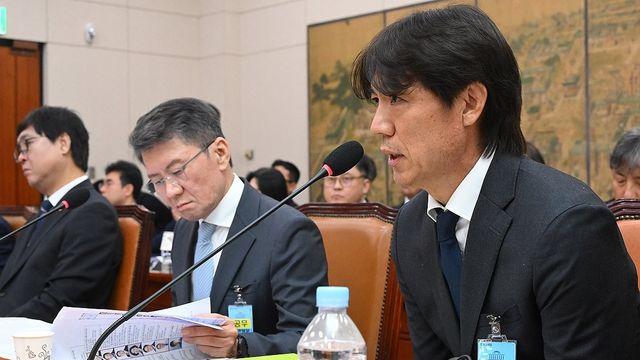 홍명보, 축구 유튜버·셀럽 향해 