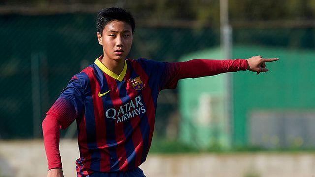 끝내 불발됐지만 스페인도 주목한 백승호의 바르셀로나 재회 무대…“그의 축구 인생은 비극과 희극이 뒤섞인 이야기”