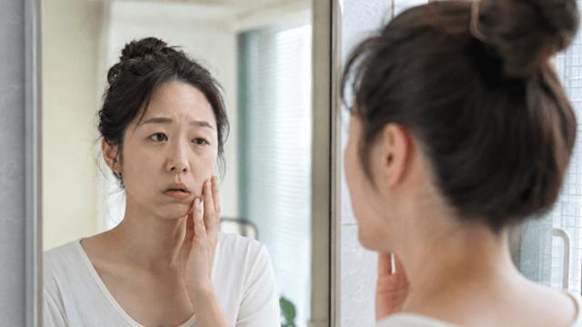 에어컨 켜고 잔 뒤 입 ‘삐뚤’…여름철 안면신경마비 주의