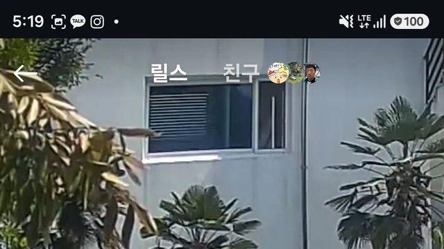 숙박업자 손님 둘다 현기증 나는 상황