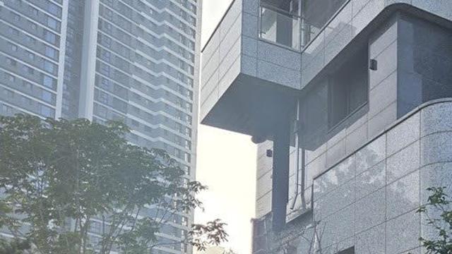 송도 신축아파트, 2층 테라스 분리돼 추락…인명피해 없어