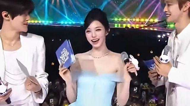 ‘SBS 가요대전’, 생방송 中 긴급 중단→제작진 난입까지…”실수해도 웃고 있나”