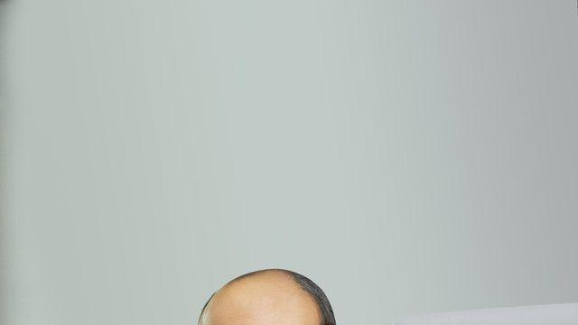 김승연 한화 회장, 임직원 보양식 선물에 사재 30억원 출연