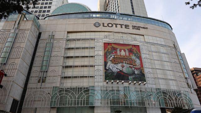 롯데쇼핑, 몰려드는 외국인에 2분기 영업익 전년比 121.2%↑