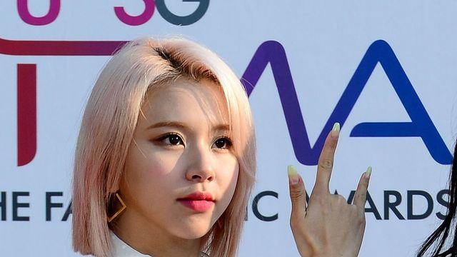 채영, ‘실내 흡연’ 의혹에 발끈…“사람 많은데 대놓고 그러겠나” [SD톡톡]