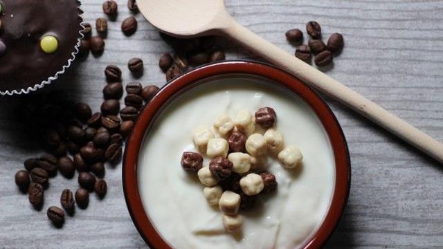 아침에 먹으면 더 좋은 그릭요거트…건강식으로 주목받는 이유