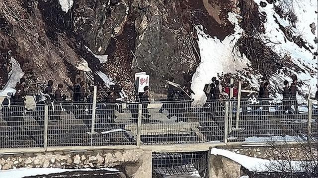 북한군 동부전선 MDL 침범…軍, 올해 첫 경고사격