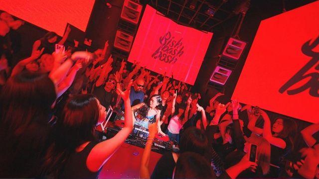 오마이걸 미미, 무대를 놀이터로…첫 솔로 ‘Bish Bash Bosh’ 뮤비 티저 공개